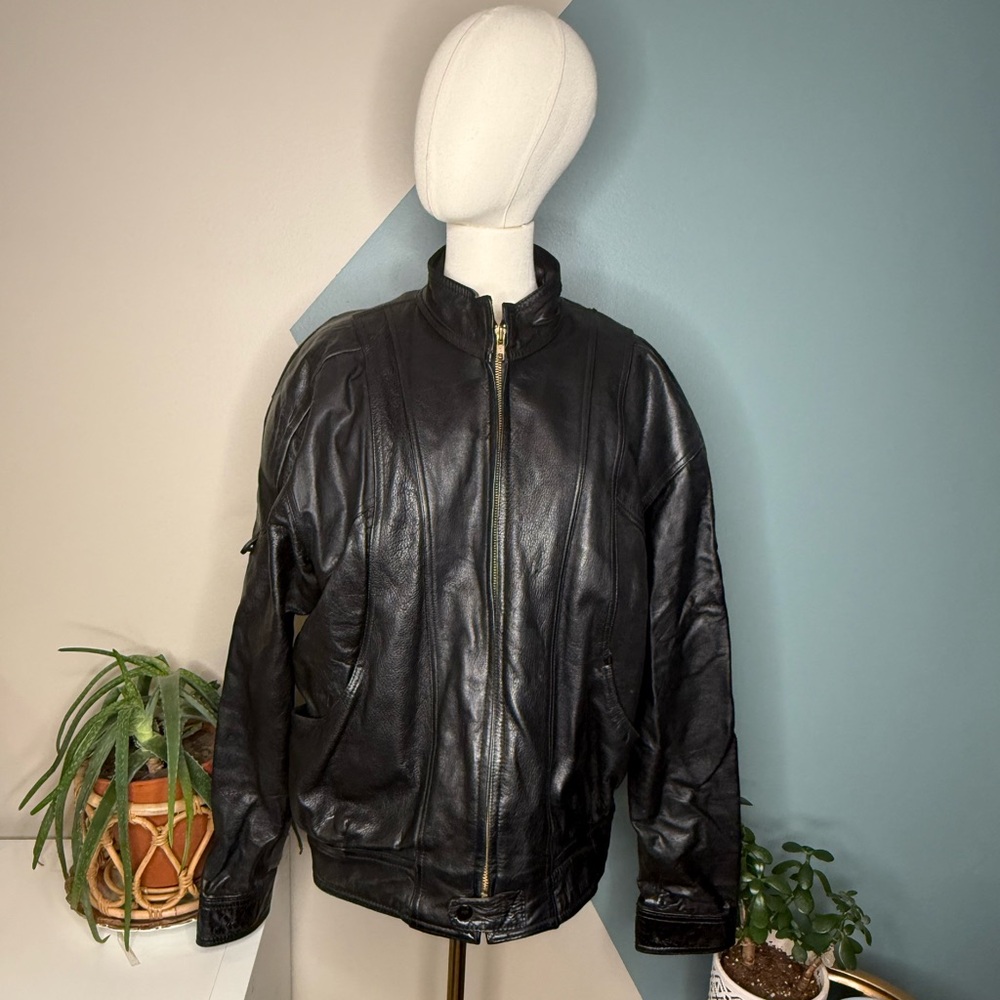 Vintage 90s Black Leather Jacket Sherpa Lined Minimalist Moto L Wilson’s leather - Picture 2 of 13